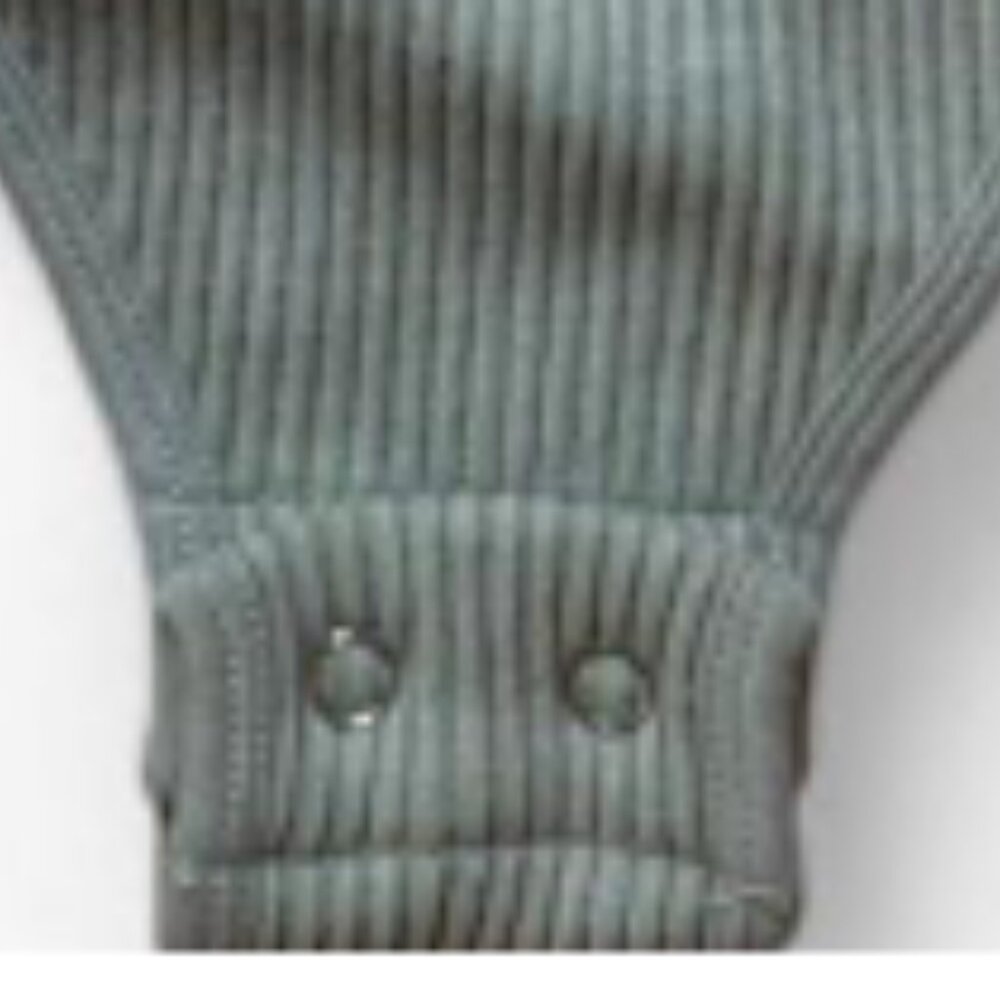 Aura Women's Green Bodysuit - Picture 4 of 5